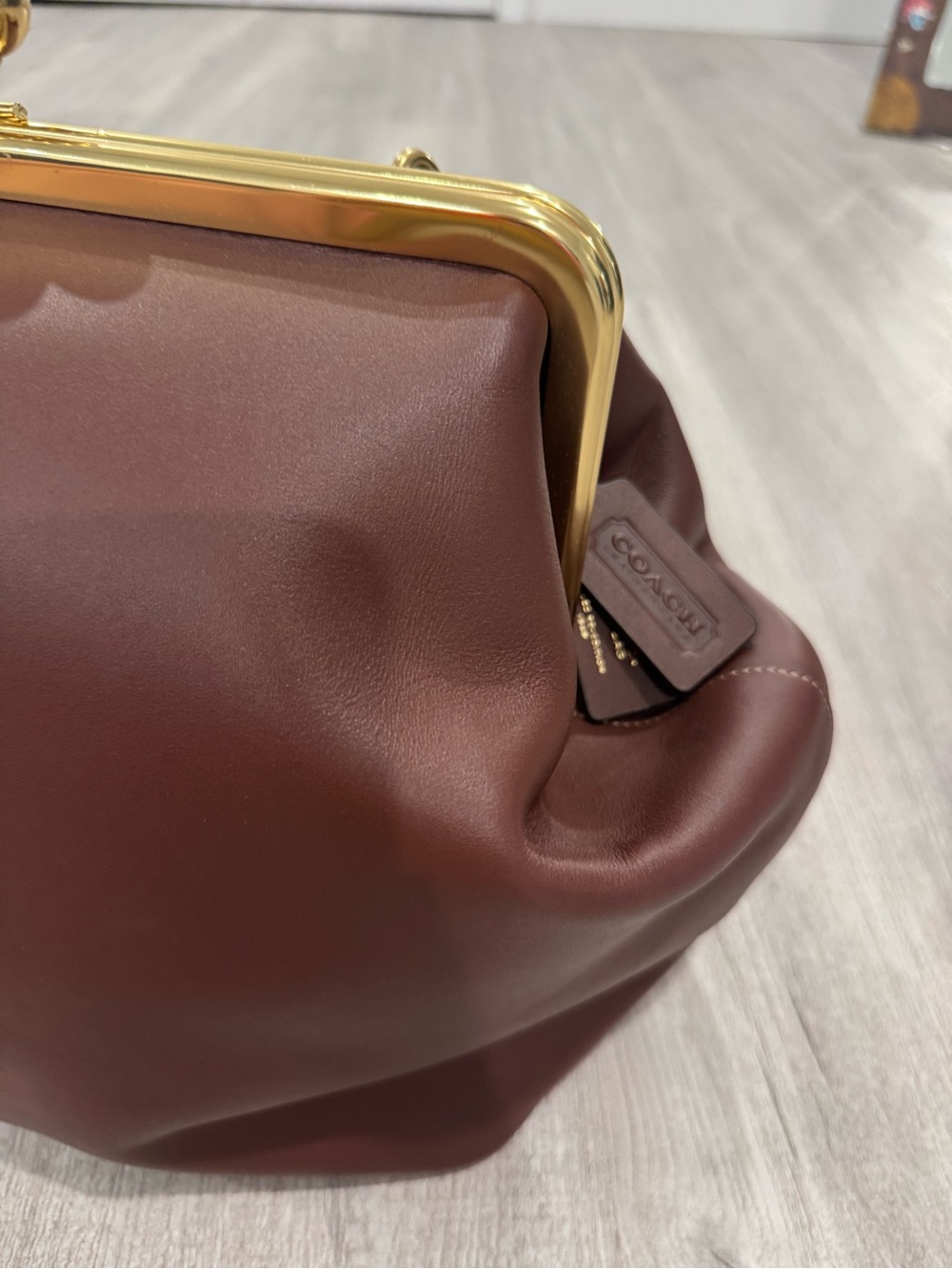 Coach brown large Kisslock frame bag, color is no longer available! NWT! - Picture 2 of 8